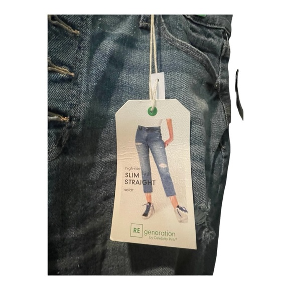 Macy's RE generation by Celebrity Pink Jeans - Picture 3 of 8